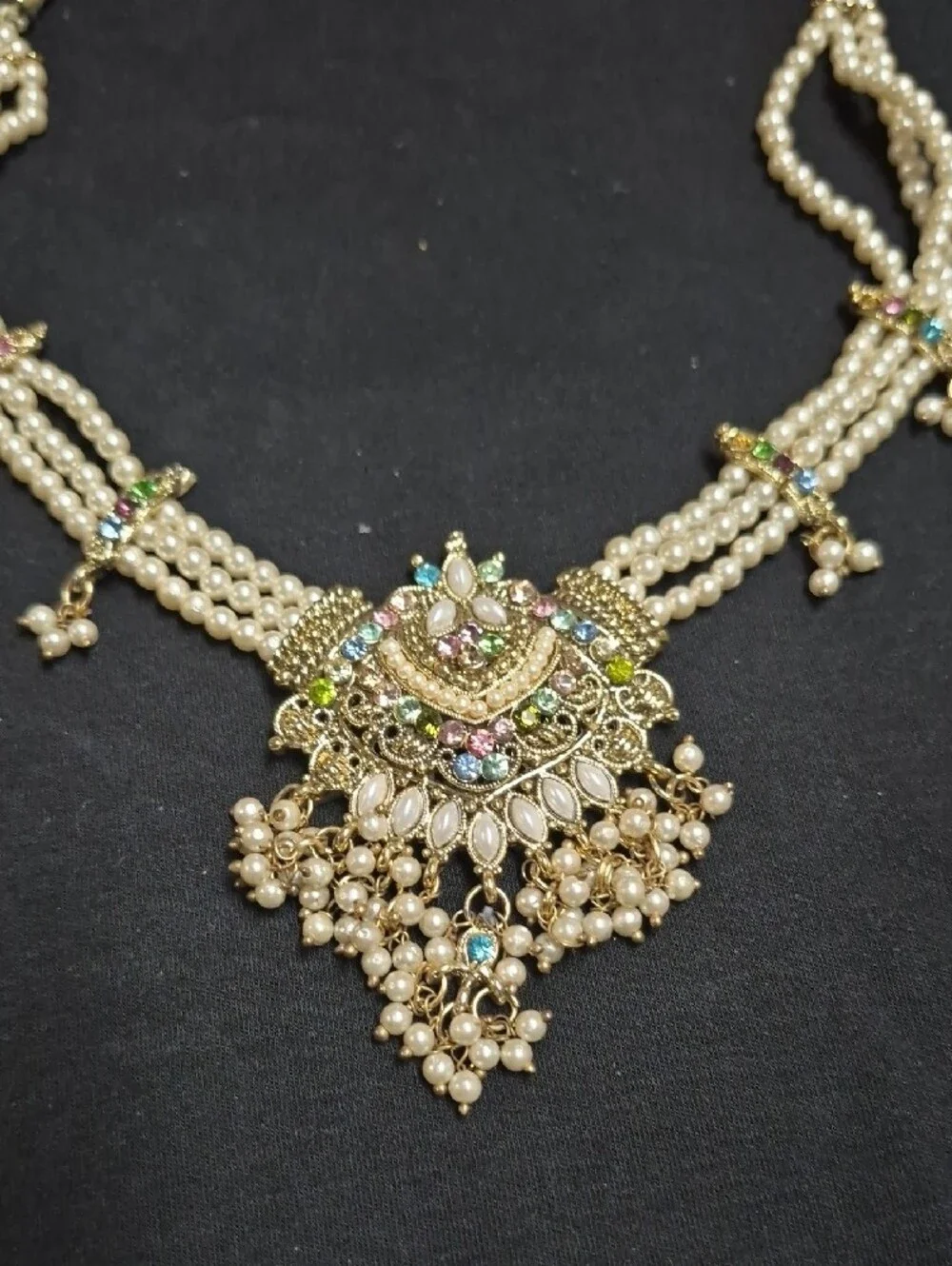 Gold-Tone Fringe Necklace with Pearl-Style Pendant Set
